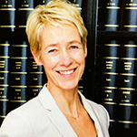 RA Claudia Gubitz
